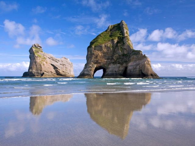 wharariki beach